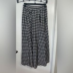 Black & white gingham skirt